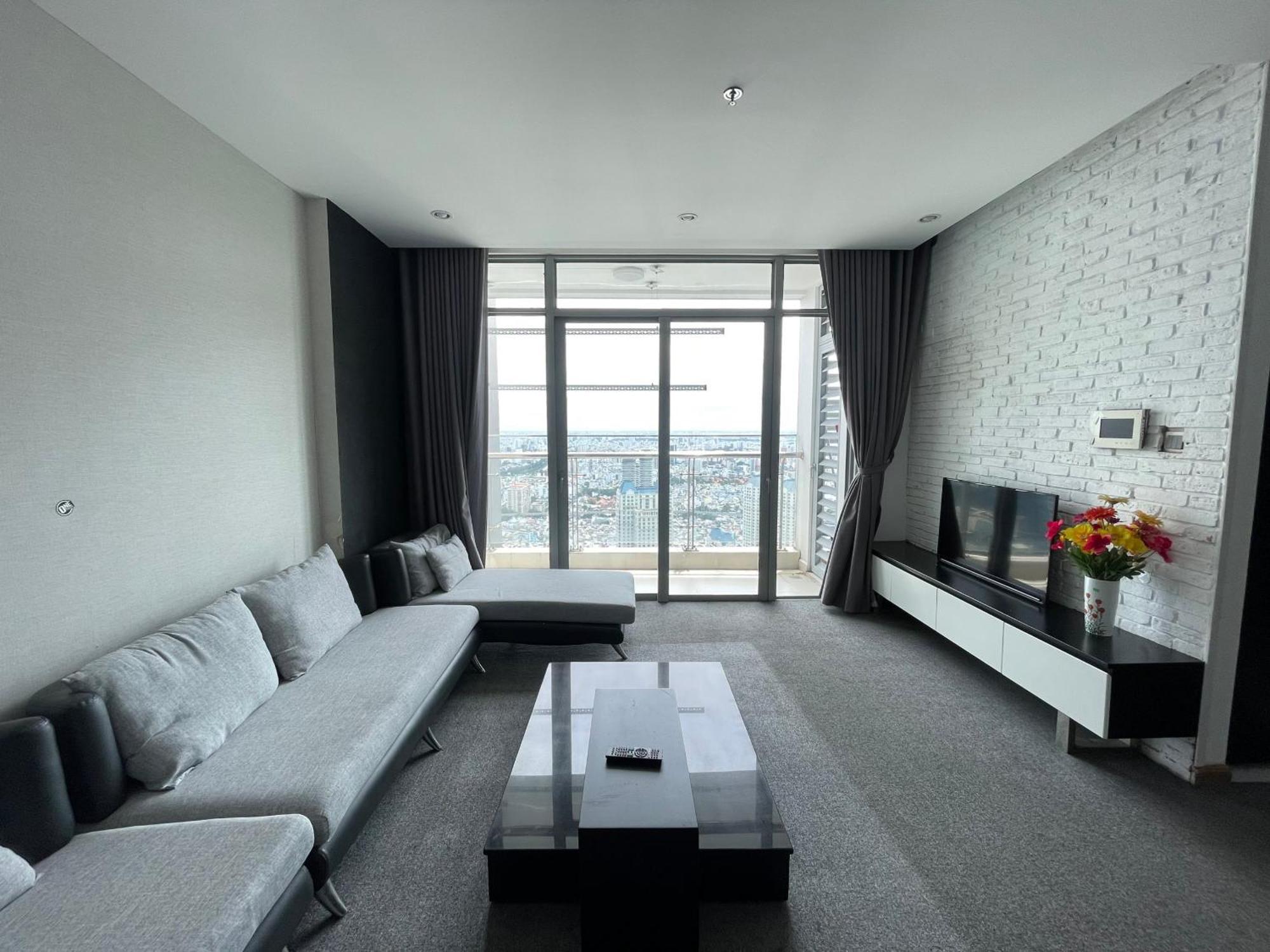 Cherry Homeapart Vinhomes Park Apartment Ho Chi Minh City